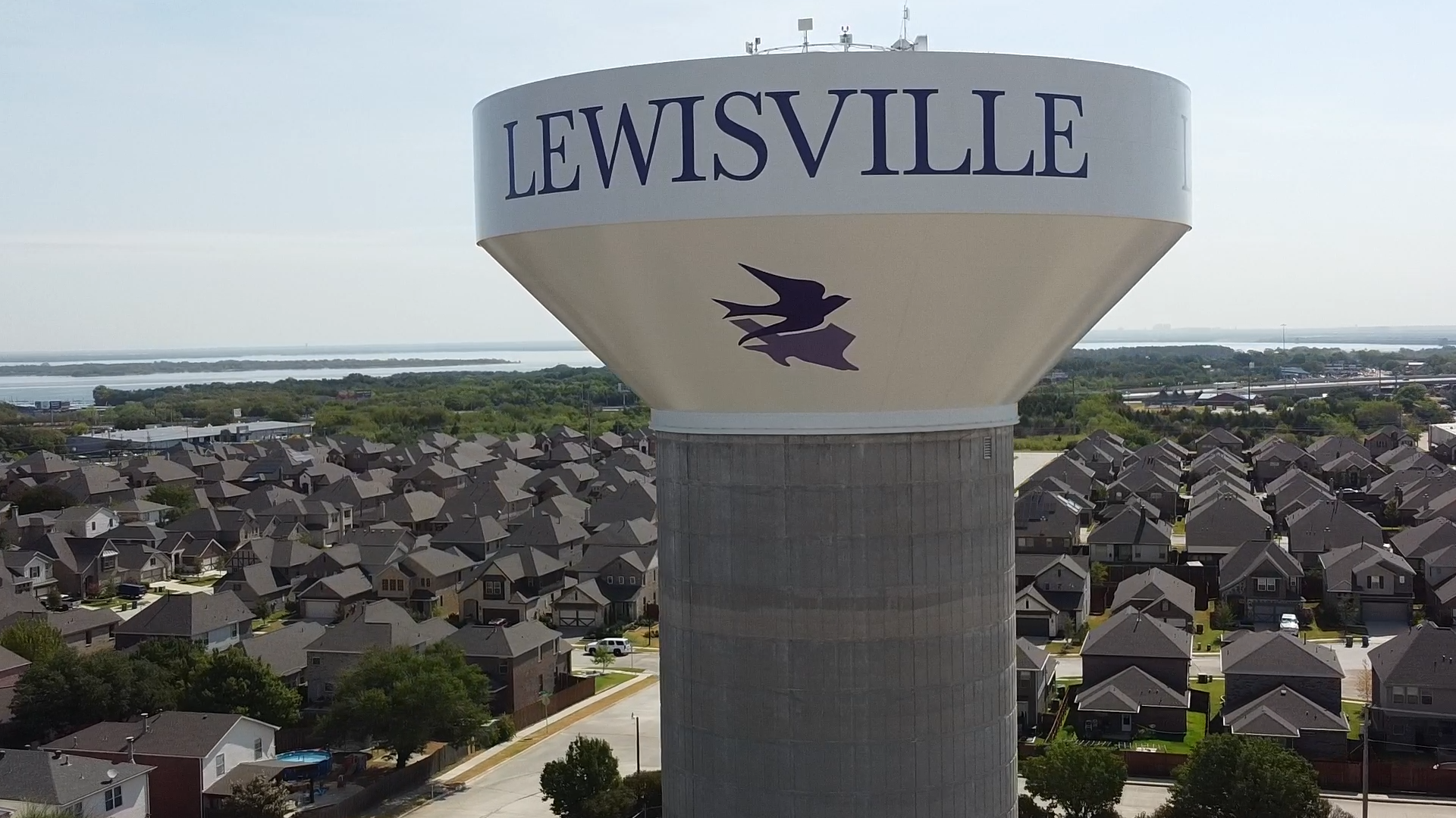 Houses & Watertower 2